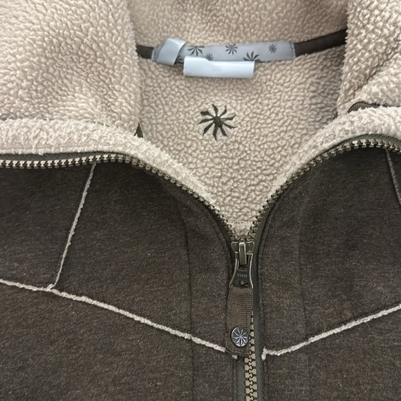 Athleta Vest Jacket - Picture 7 of 11